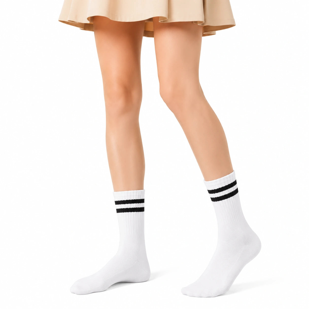 Chaussettes mi-mollet 43-46 en maille blanche à rayures noires style sportif